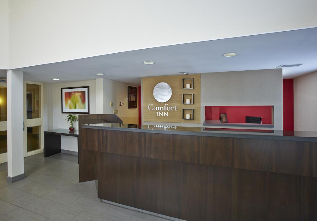 Comfort Inn Timmins Buitenkant foto