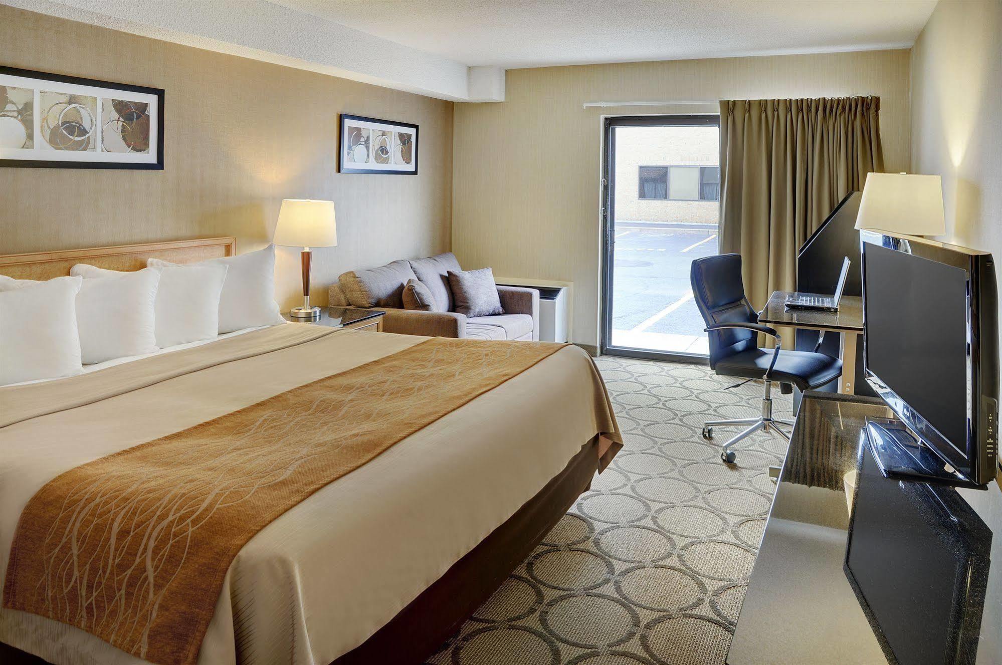 Comfort Inn Timmins Buitenkant foto